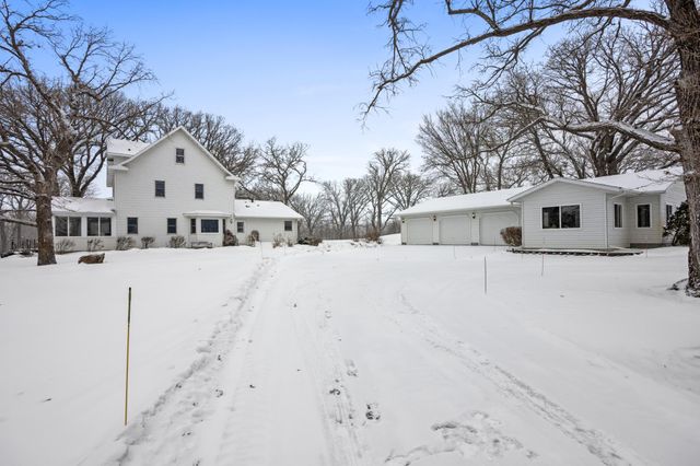 17024 County Road 5, Hoffman, MN 56339