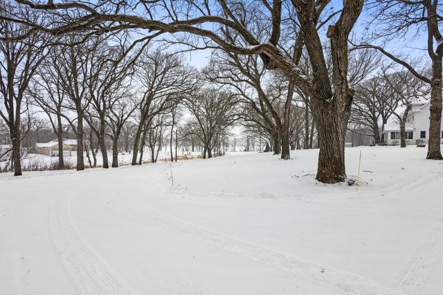 17024 County Road 5, Hoffman, MN 56339