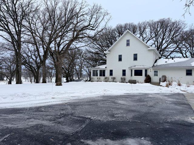 17024 County Road 5, Hoffman, MN 56339