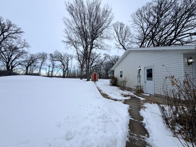 17024 County Road 5, Hoffman, MN 56339