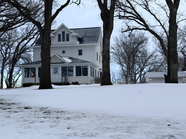 17024 County Road 5, Hoffman, MN 56339