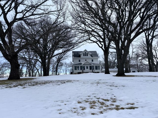 17024 County Road 5, Hoffman, MN 56339