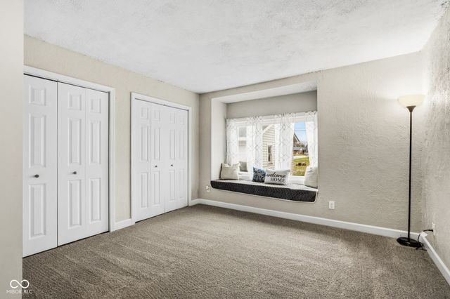 1325 S K Street, Elwood, IN 46036