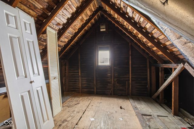 1325 S K Street, Elwood, IN 46036