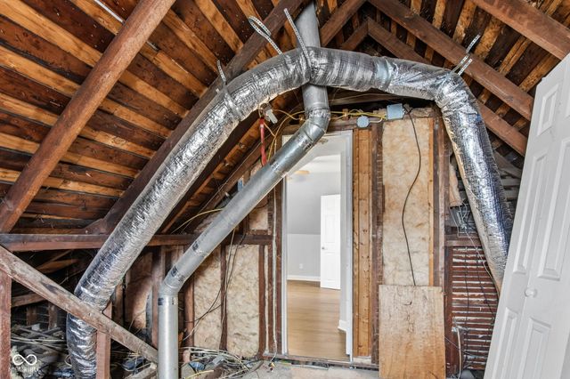 1325 S K Street, Elwood, IN 46036