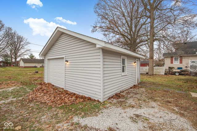 1325 S K Street, Elwood, IN 46036