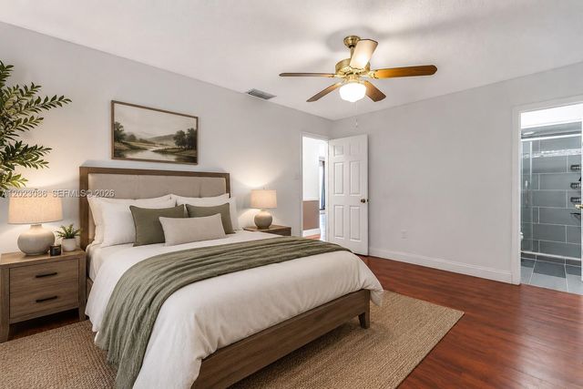 11641 NW 42nd St, Sunrise, FL 33323