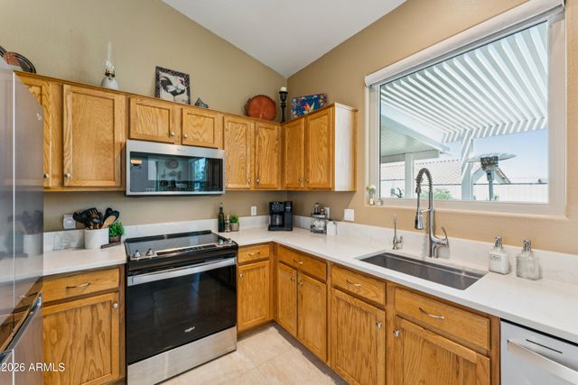9526 E OBSIDIAN Court, Gold Canyon, AZ 85118