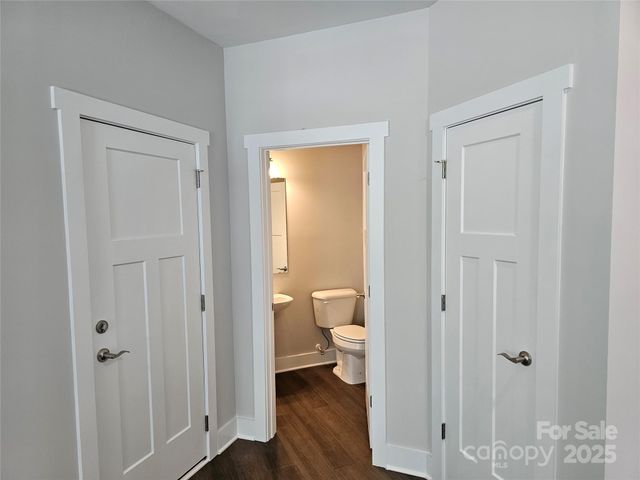 139 Brooks Cove Road, Black Mountain, NC 28711