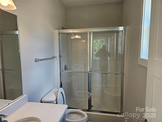 139 Brooks Cove Road, Black Mountain, NC 28711
