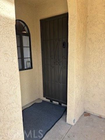 11689 Ash, Apple Valley, CA 92308