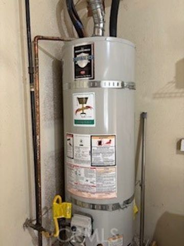 11689 Ash, Apple Valley, CA 92308