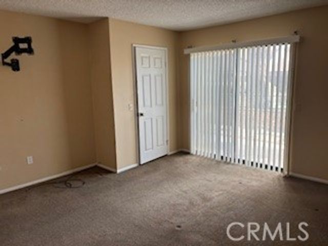 11689 Ash, Apple Valley, CA 92308