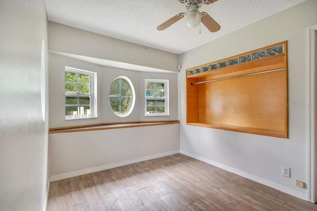 525 S DEXTER AVENUE, Deland, FL 32720