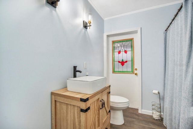 525 S DEXTER AVENUE, Deland, FL 32720