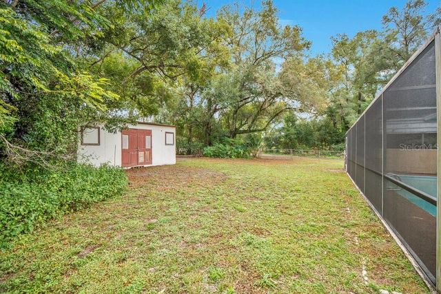 525 S DEXTER AVENUE, Deland, FL 32720