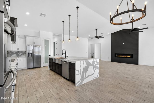 3533 N SADDLE VISTA Road, Tonopah, AZ 85354