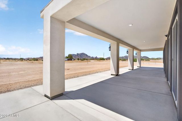 3533 N SADDLE VISTA Road, Tonopah, AZ 85354