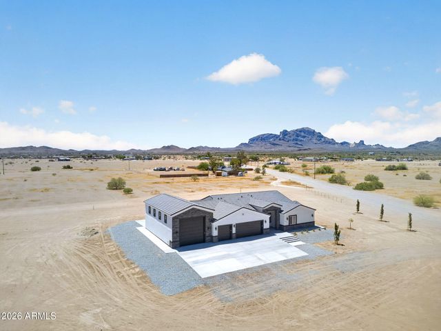 3533 N SADDLE VISTA Road, Tonopah, AZ 85354