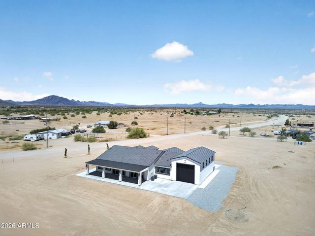 3533 N SADDLE VISTA Road, Tonopah, AZ 85354