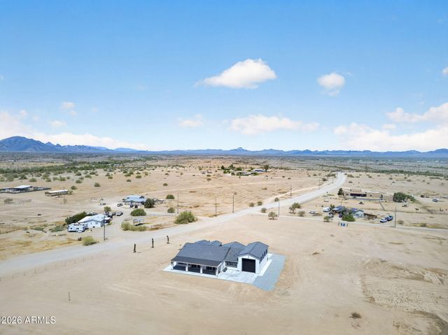 3533 N SADDLE VISTA Road, Tonopah, AZ 85354