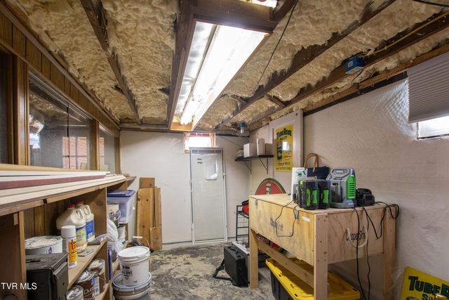 224 Northwest Mason Place, Abingdon, VA 24210