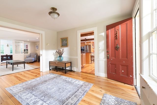 823 Boston Post Road, Weston, MA 02493