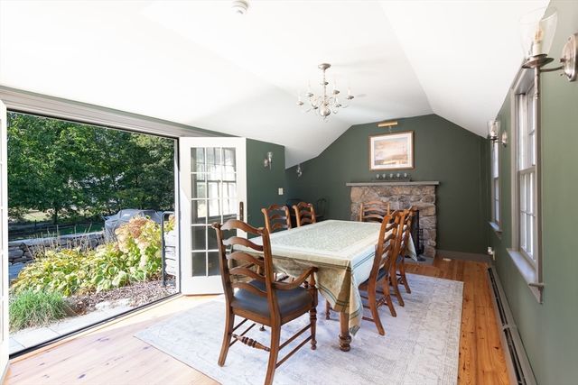 823 Boston Post Road, Weston, MA 02493