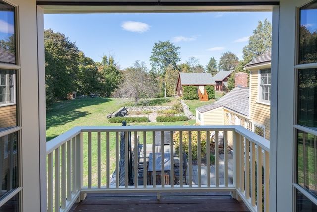 823 Boston Post Road, Weston, MA 02493