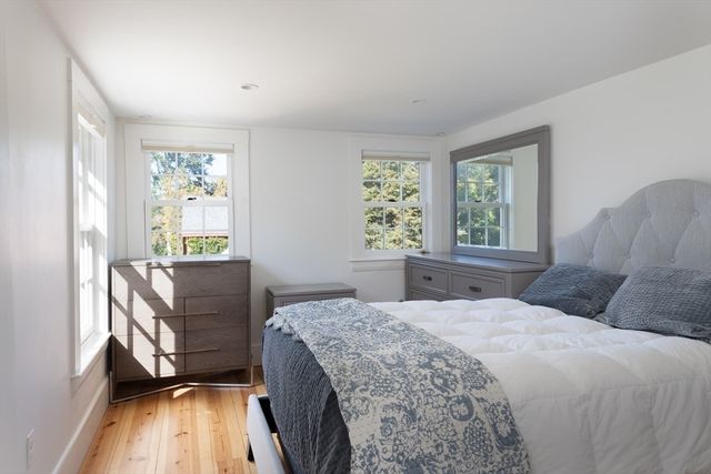 823 Boston Post Road, Weston, MA 02493