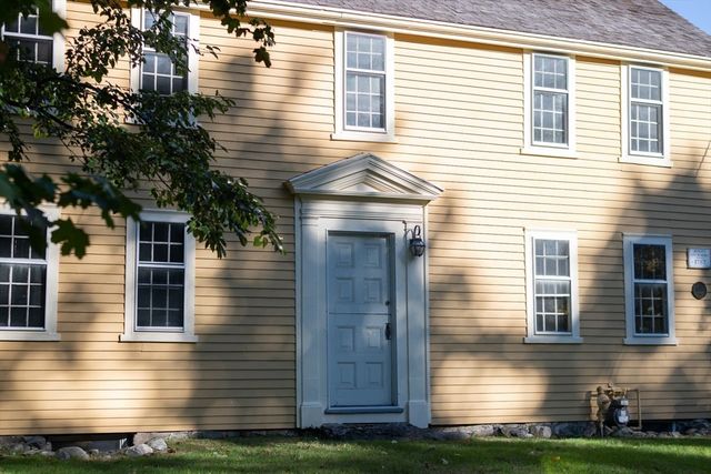 823 Boston Post Road, Weston, MA 02493