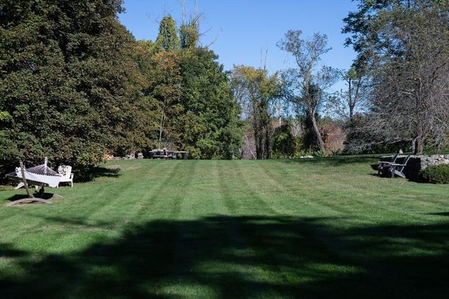 823 Boston Post Road, Weston, MA 02493