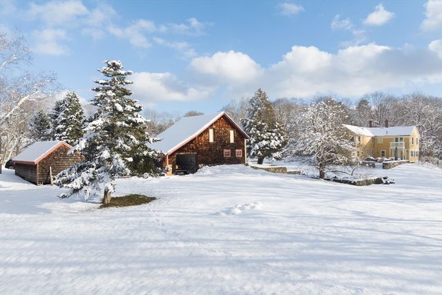 823 Boston Post Road, Weston, MA 02493