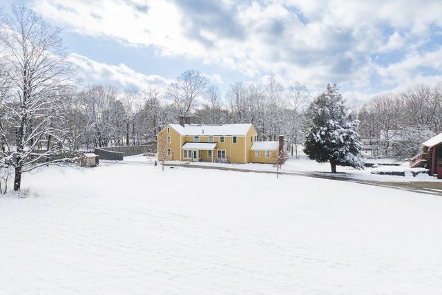 823 Boston Post Road, Weston, MA 02493