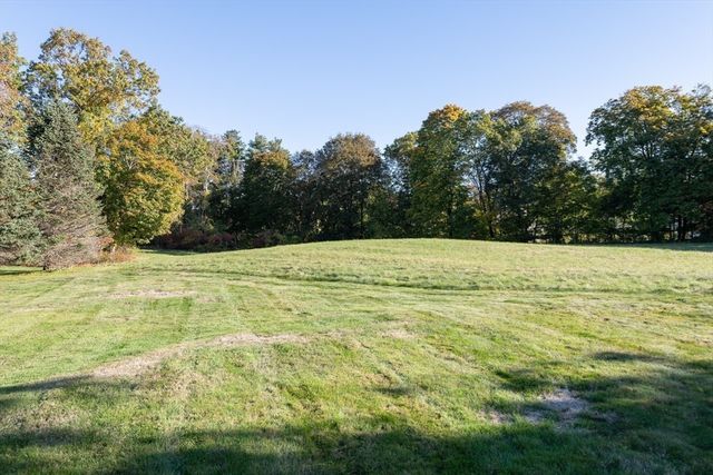 823 Boston Post Road, Weston, MA 02493