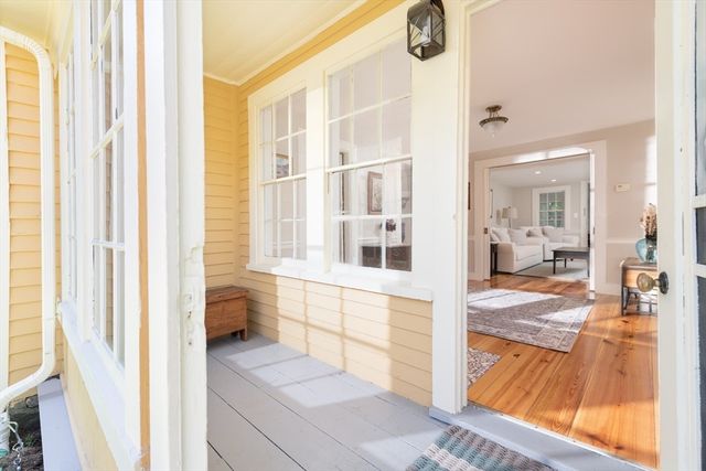 823 Boston Post Road, Weston, MA 02493