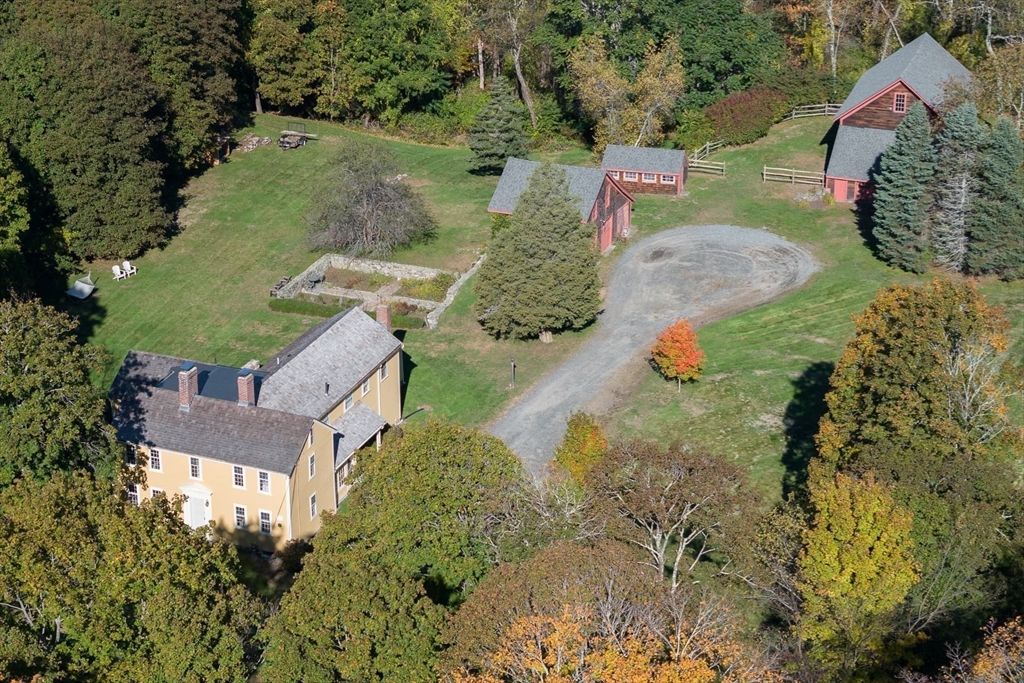 823 Boston Post Road, Weston, MA 02493