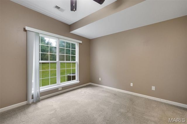 6411 Brookfield Court, St Louis, MO 63129