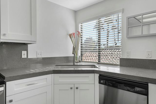 55327 Tanglewood, La Quinta, CA 92253