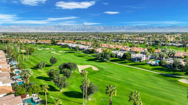 55327 Tanglewood, La Quinta, CA 92253