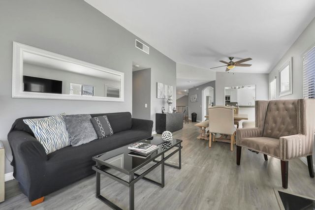 55327 Tanglewood, La Quinta, CA 92253