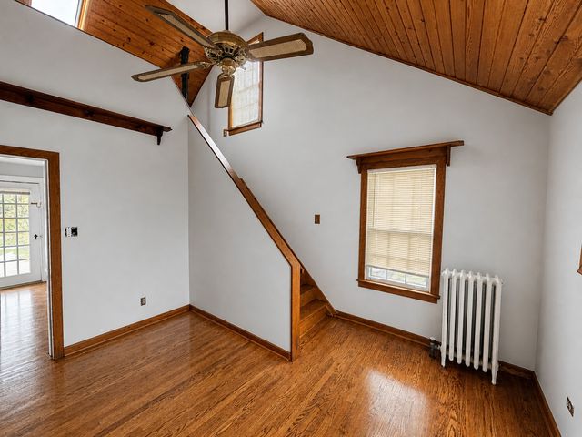 1527 Brookside Avenue, Waukegan, IL 60085