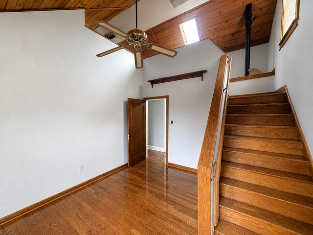 1527 Brookside Avenue, Waukegan, IL 60085