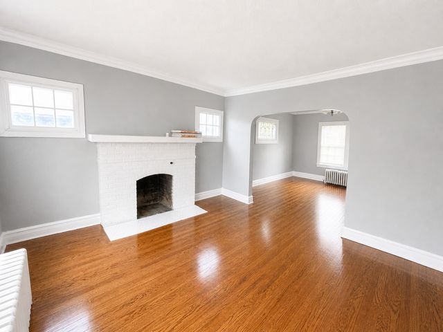 1527 Brookside Avenue, Waukegan, IL 60085