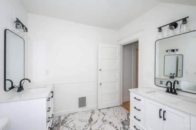 4216 Brownway Avenue, Cincinnati, OH 45209