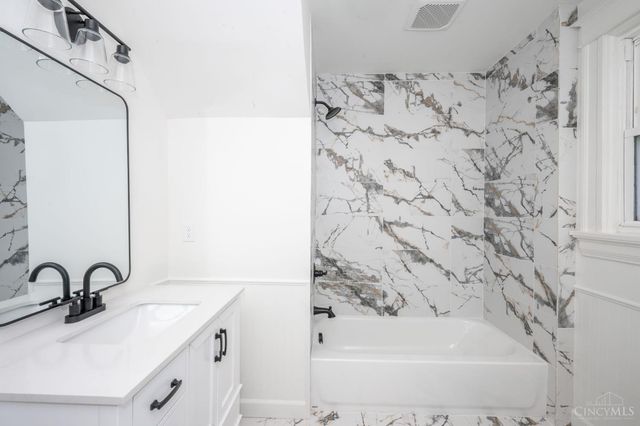 4216 Brownway Avenue, Cincinnati, OH 45209