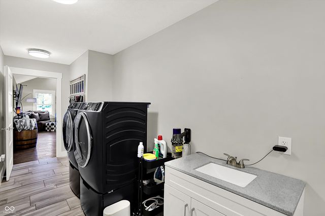 3477 W 100 N, Greenfield, IN 46140