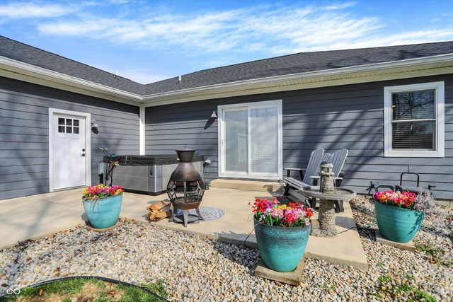 3477 W 100 N, Greenfield, IN 46140