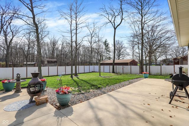 3477 W 100 N, Greenfield, IN 46140