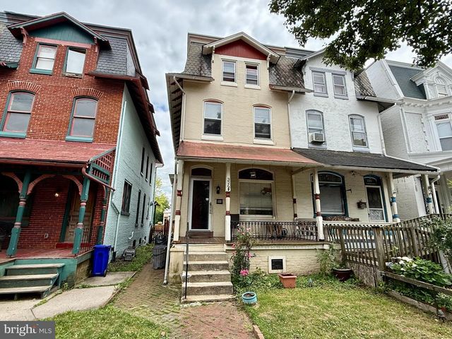 326 WINDSOR ST, Reading, PA 19601